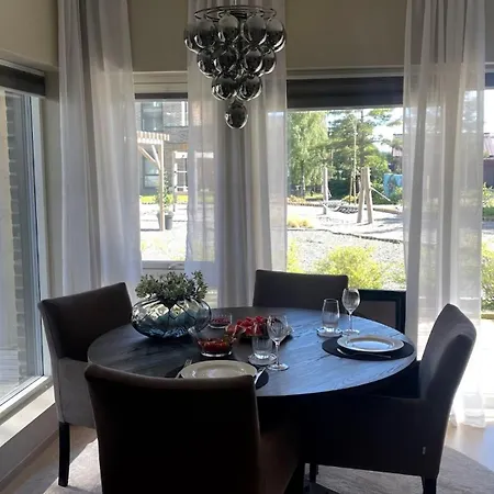 Lejlighed Stylish Near Airport Bergen